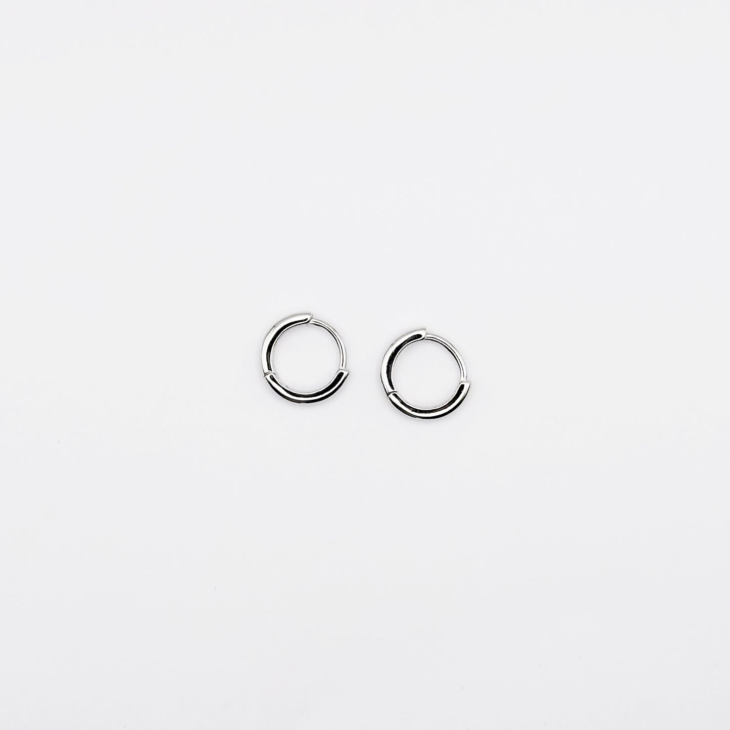 Minimal Silver Huggies